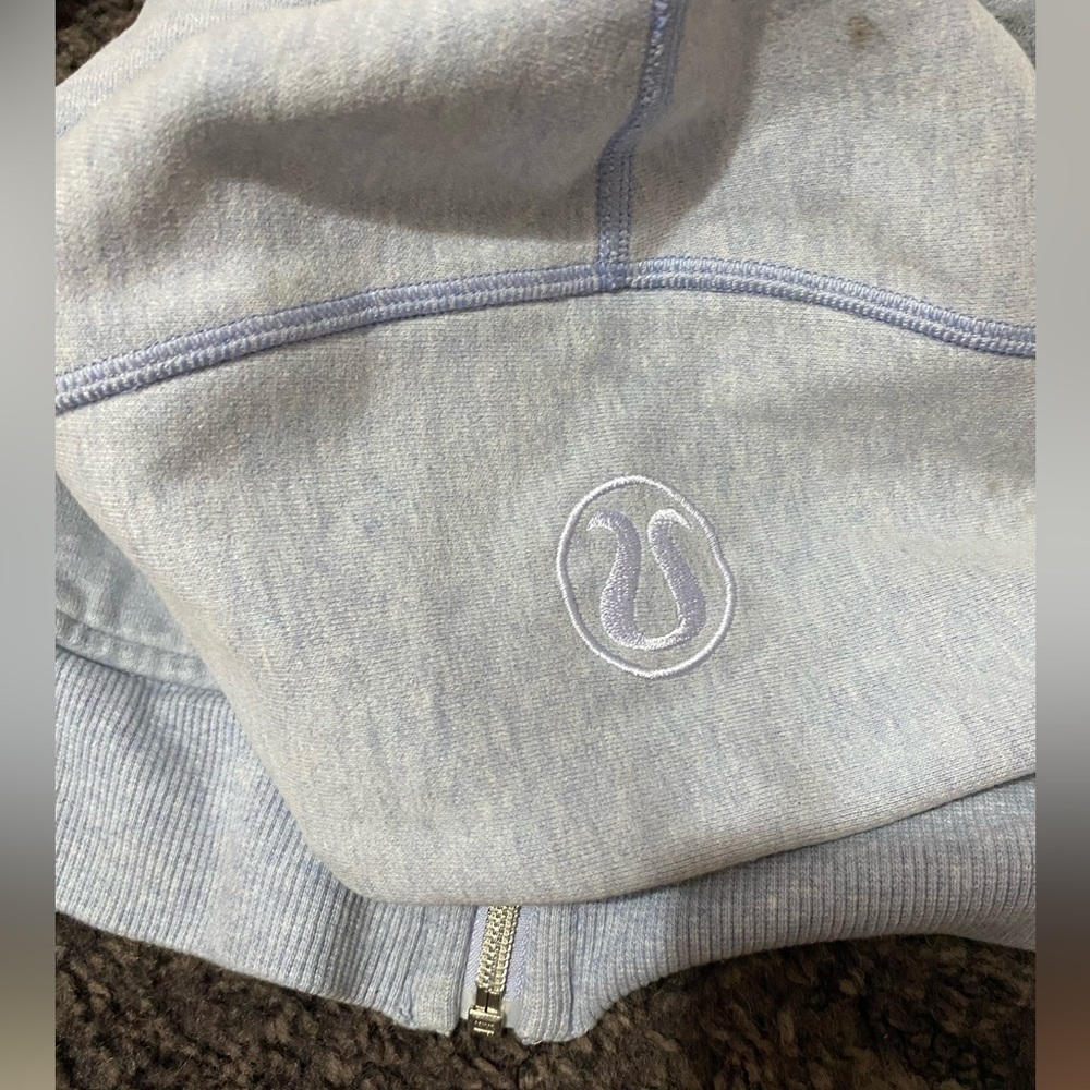 Lululemon scuba jacket blueee💙💙